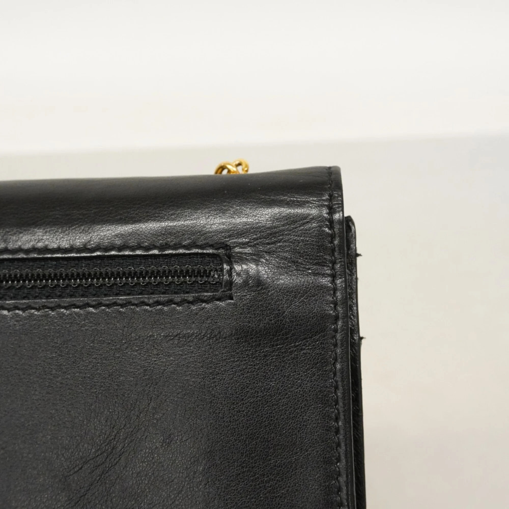 CHANEL Black Leather Wallet - Picture 7 of 11